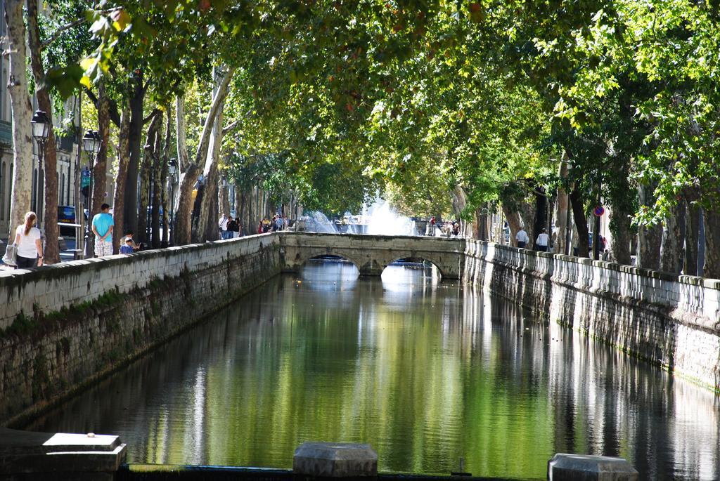 Kyriad Nimes Centre Otel Dış mekan fotoğraf