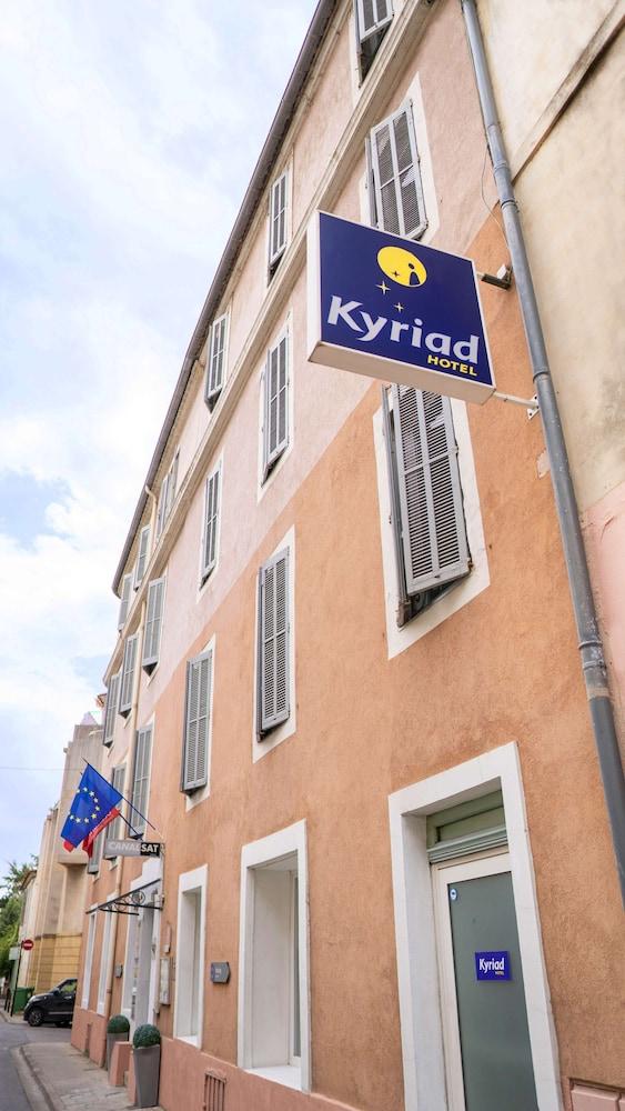 Kyriad Nimes Centre Otel Dış mekan fotoğraf